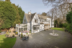 Photo 1- click for photo gallery